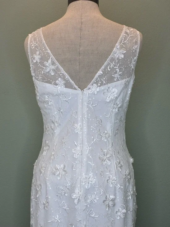 Adrianna Papell white sequins Floral V-Neck Sheath Dress - Picture 5 of 12